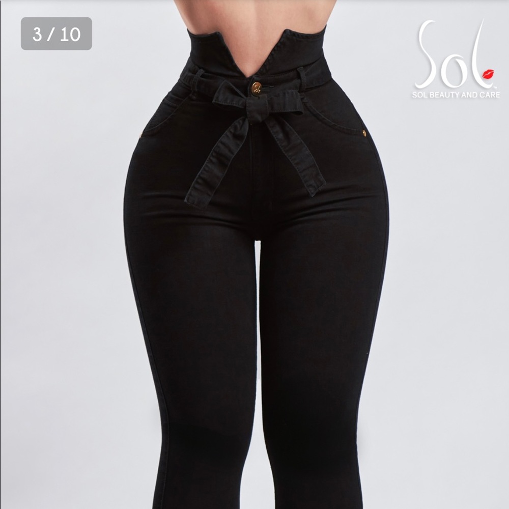 SOLBEAUTYANDCARE BLACK JEANS